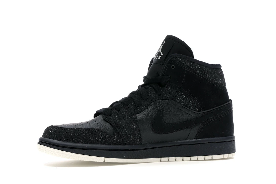 Vue 17 de Jordan 1 Mid Glitter Black 