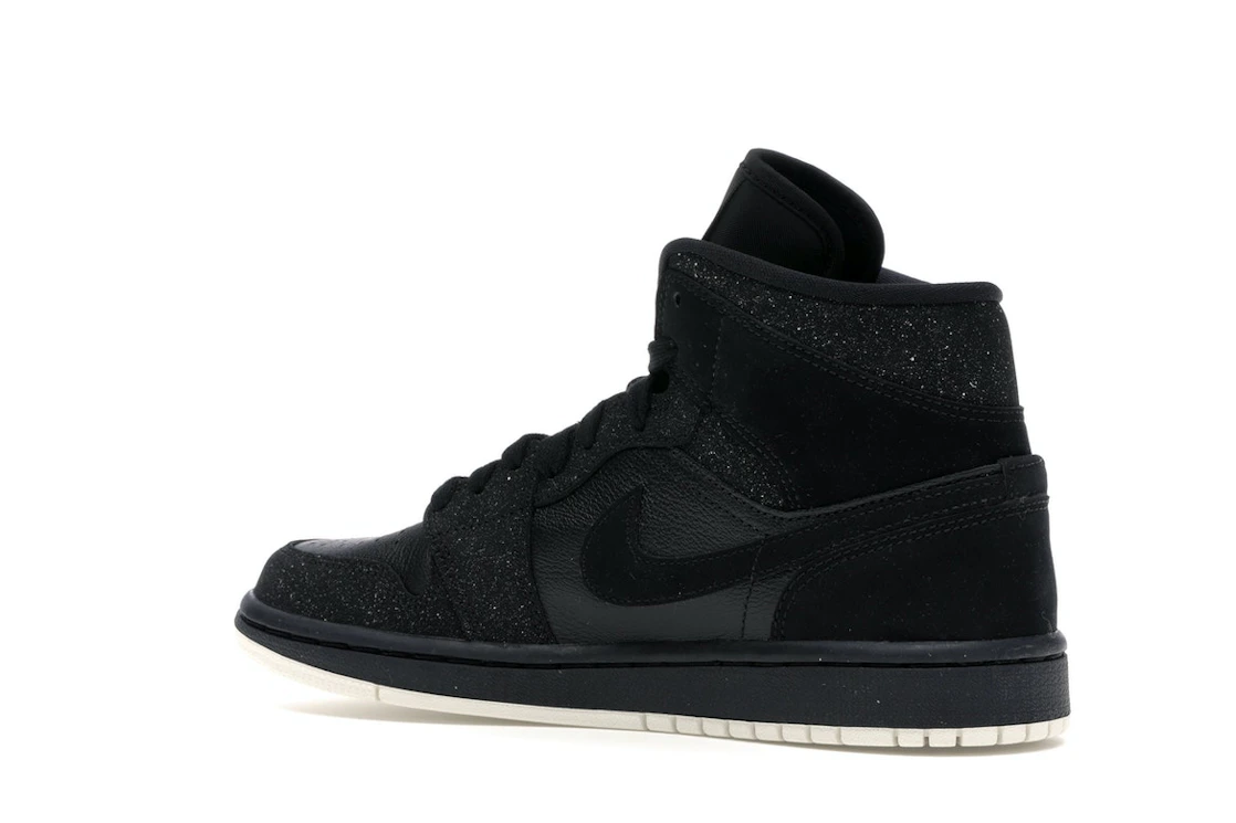 Vue 22 de Jordan 1 Mid Glitter Black 