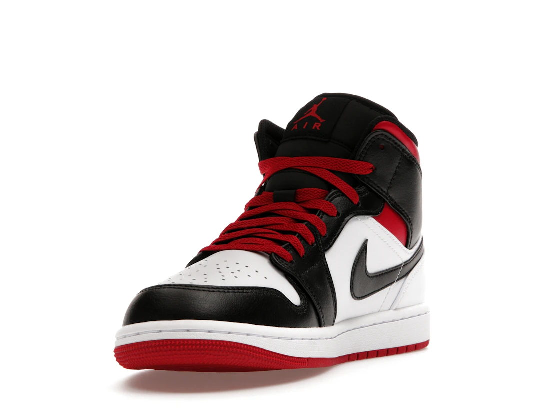 Vue 13 de Jordan 1 Mid Gym Red Black Toe