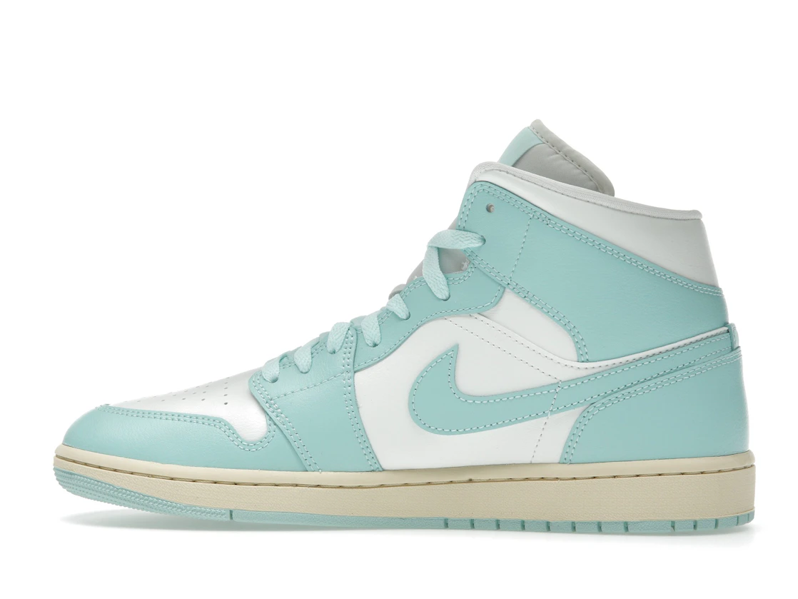 Vue 20 de Jordan 1 Mid Light Dew 