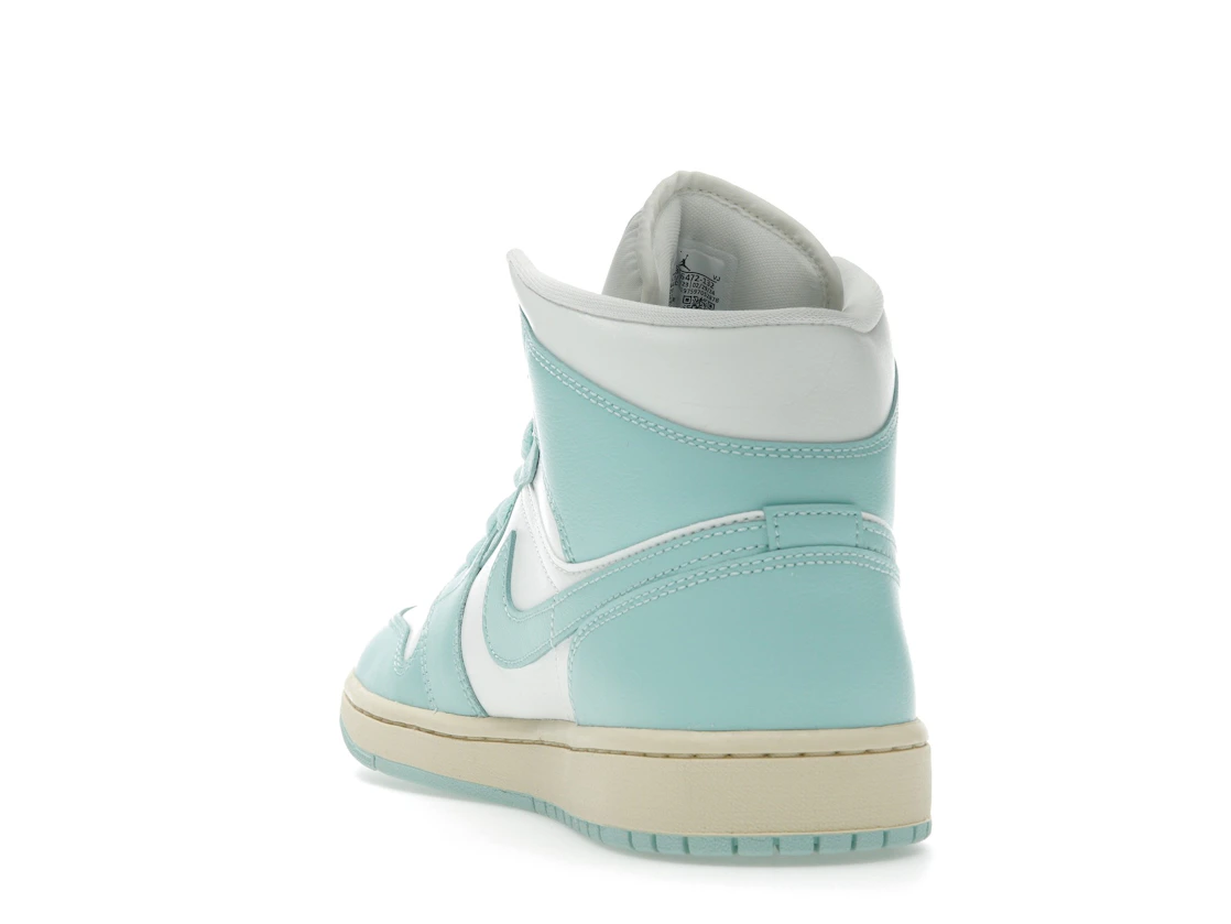 Vue 26 de Jordan 1 Mid Light Dew 
