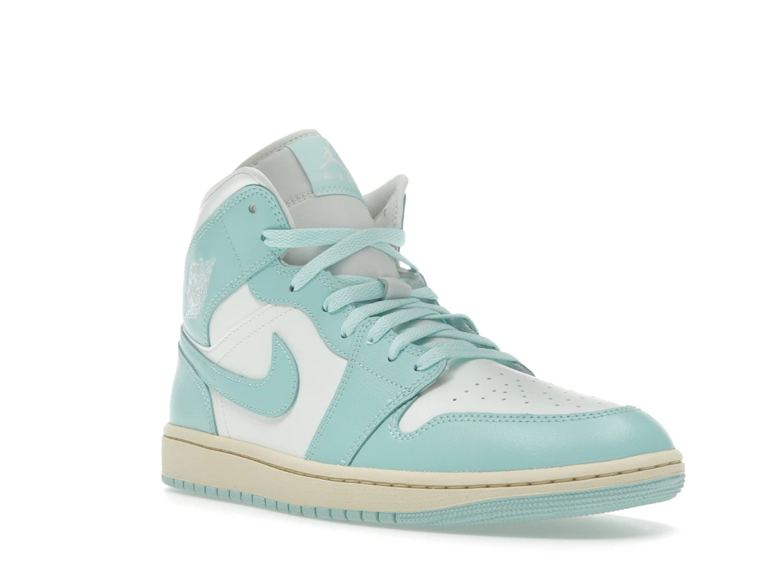 Vue 6 de Jordan 1 Mid Light Dew 