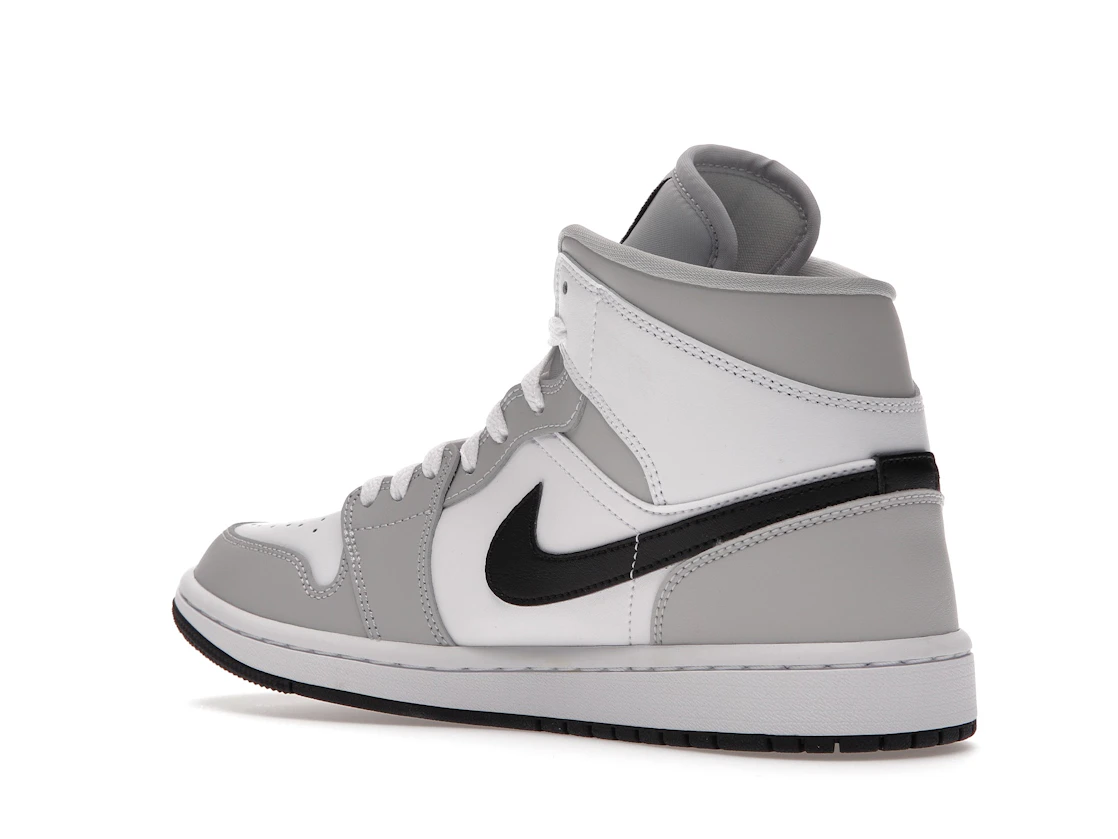 Vue 23 de Jordan 1 Mid Light Smoke Grey 