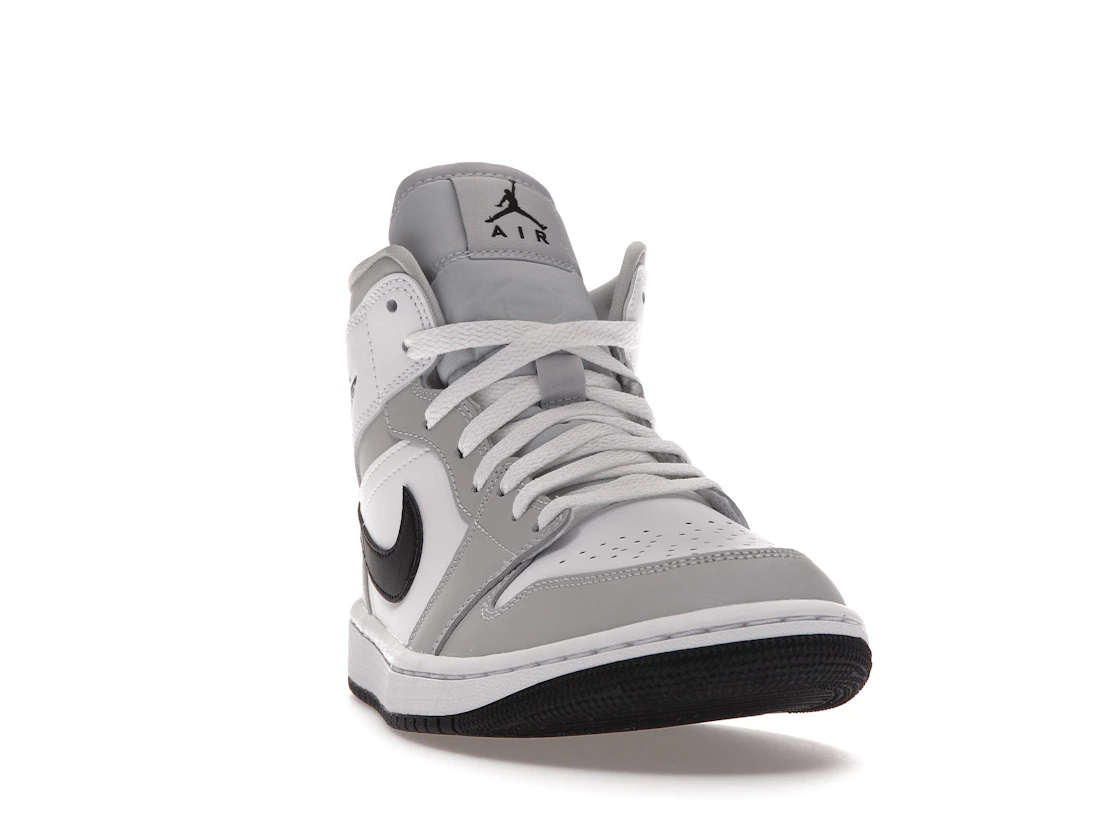 Vue 8 de Jordan 1 Mid Light Smoke Grey 