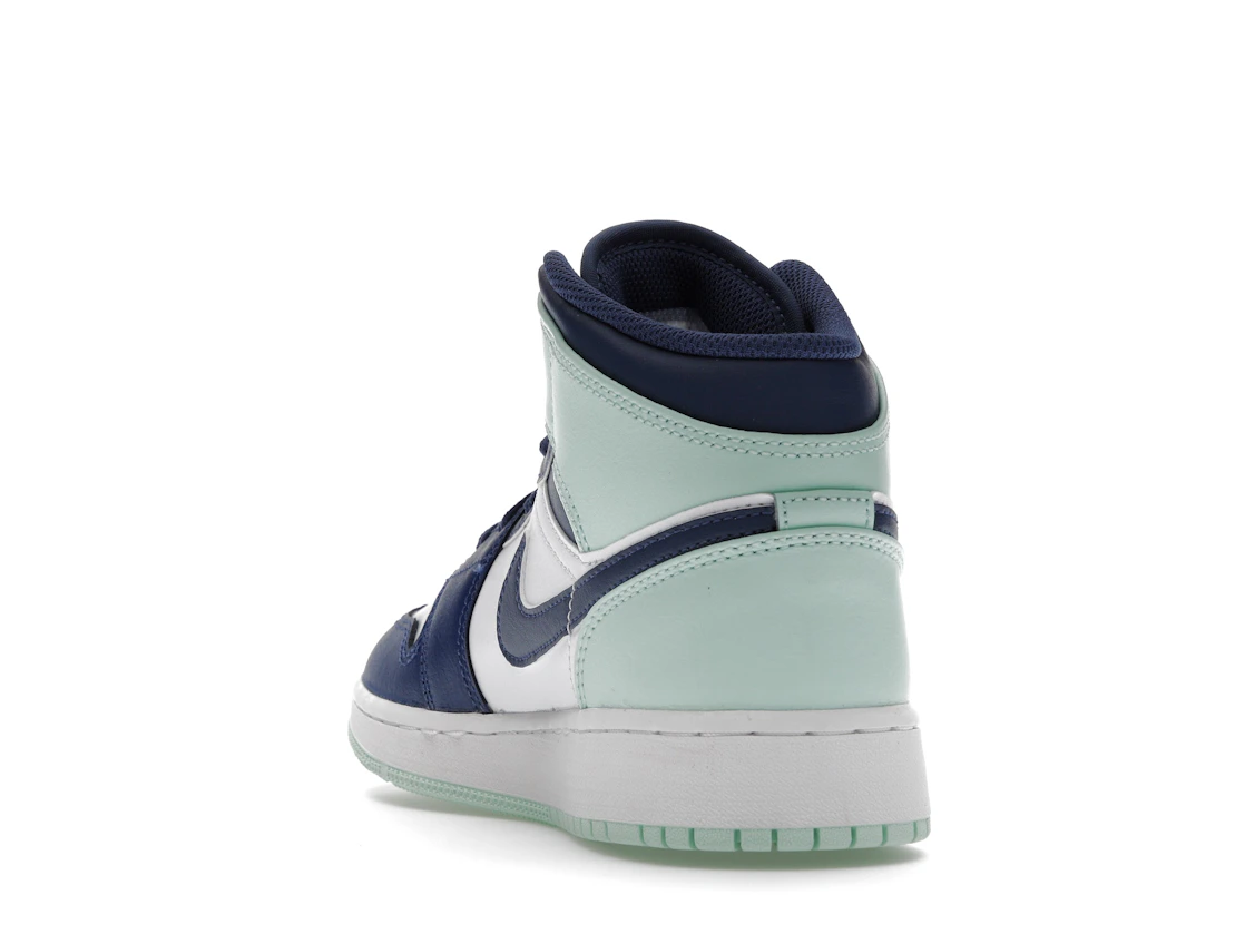 Vue 26 de Jordan 1 Mid Mystic Navy Mint Foam (GS)