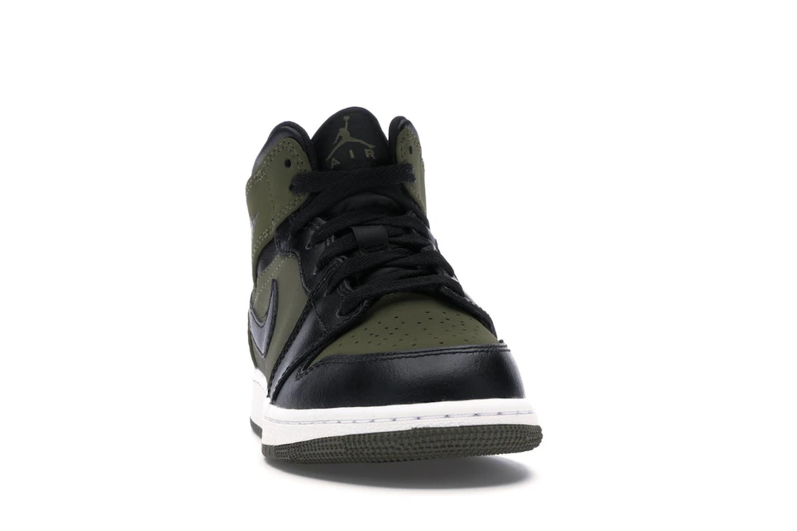 Vue 9 de Jordan 1 Mid Olive Canvas Black (GS)