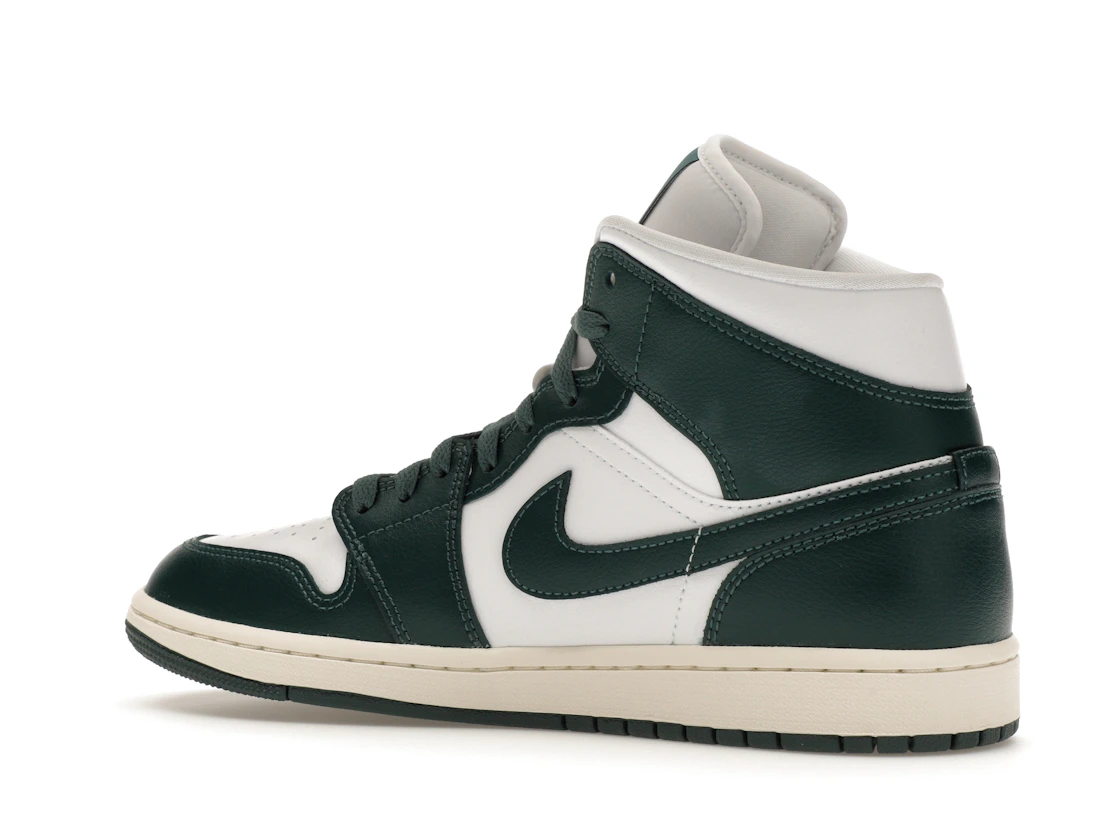 Vue 22 de Jordan 1 Mid Oxidised Green 