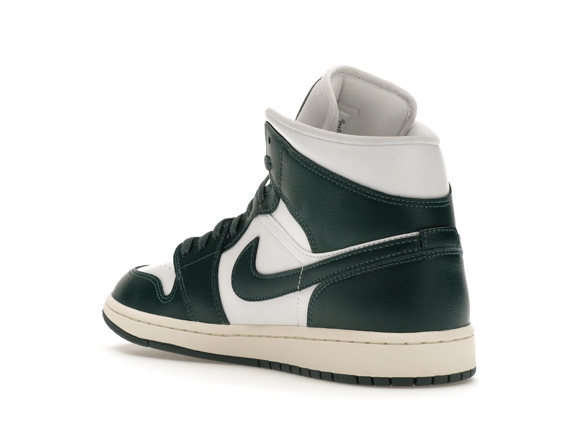 Vue 24 de Jordan 1 Mid Oxidised Green 