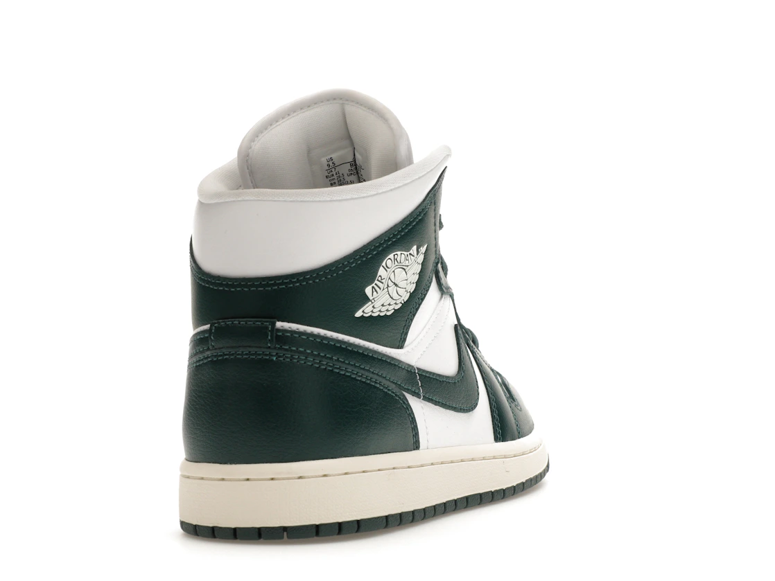 Vue 30 de Jordan 1 Mid Oxidised Green 
