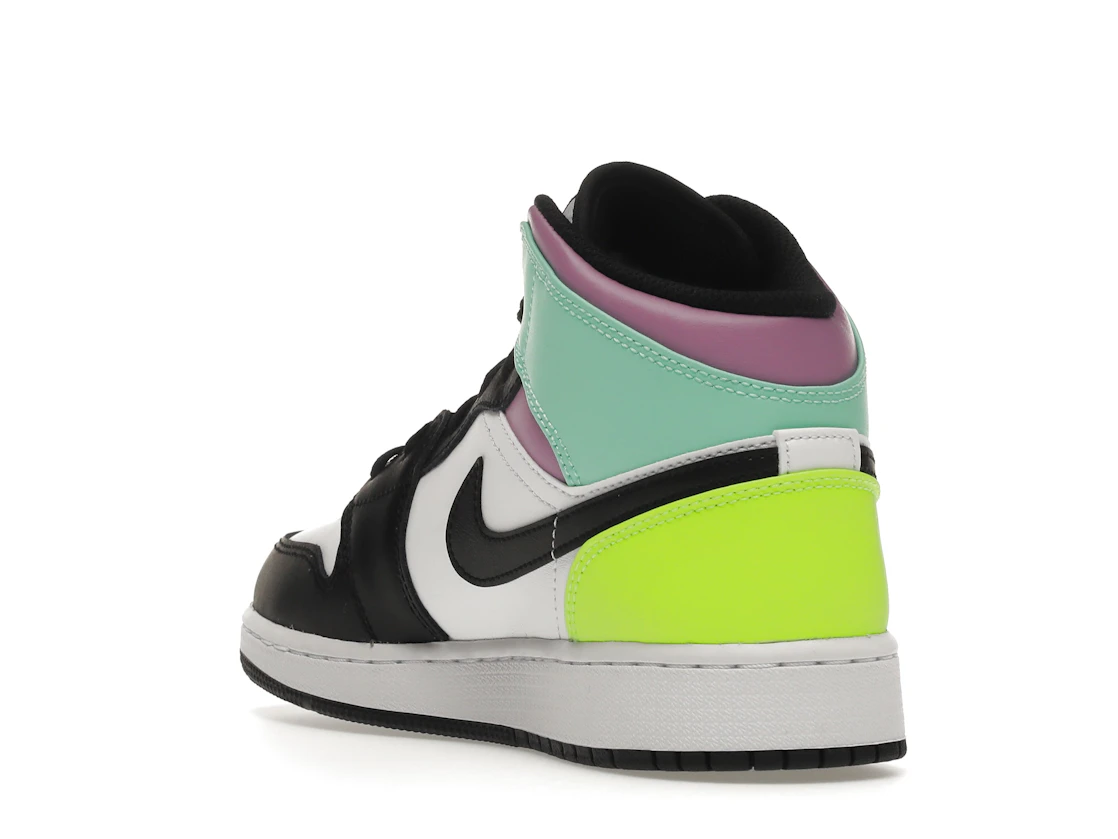Vue 25 de Jordan 1 Mid Pastel Black Toe (GS)