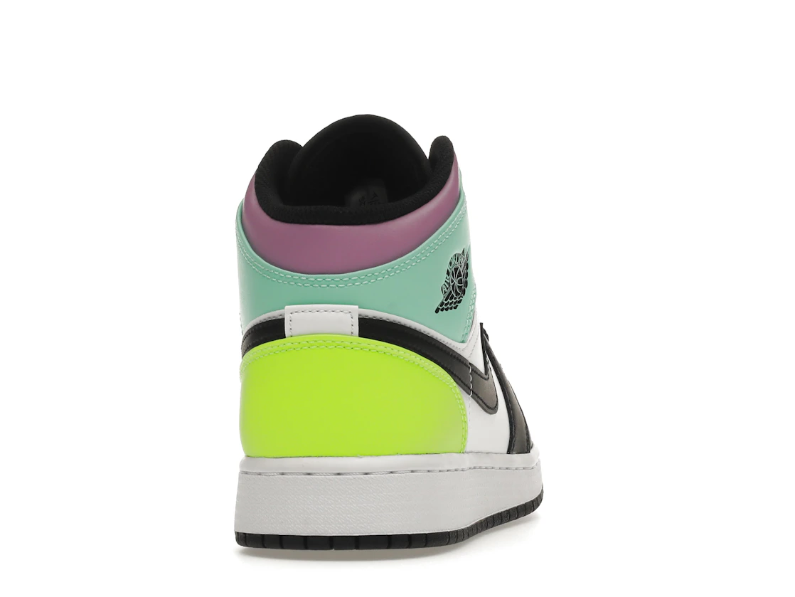 Vue 29 de Jordan 1 Mid Pastel Black Toe (GS)