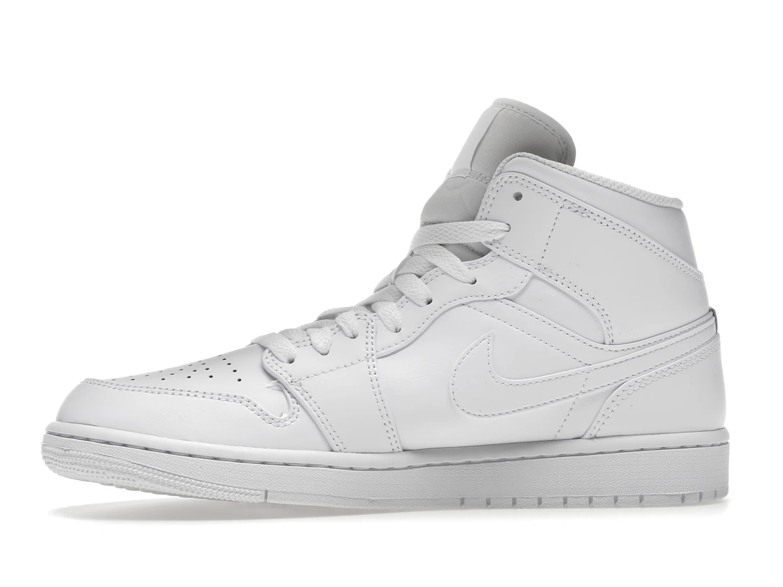 Vue 18 de Jordan 1 Mid Triple White