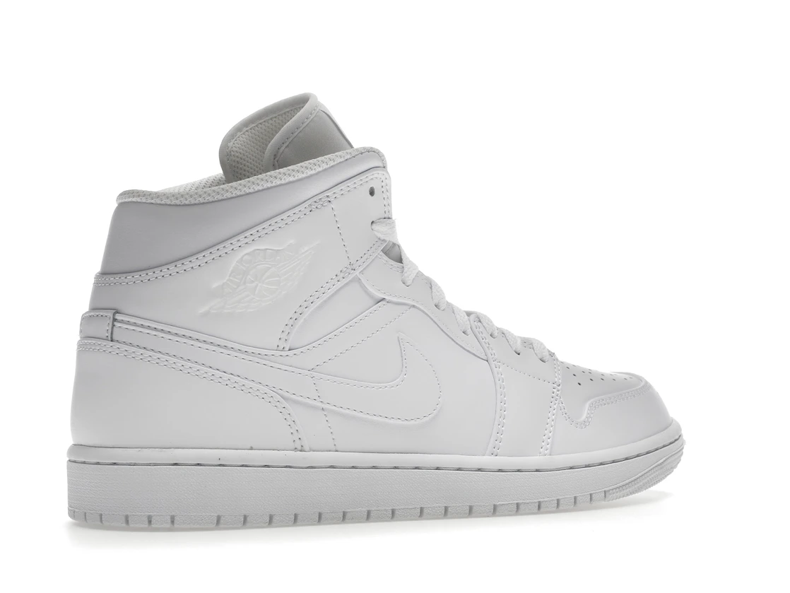 Vue 34 de Jordan 1 Mid Triple White