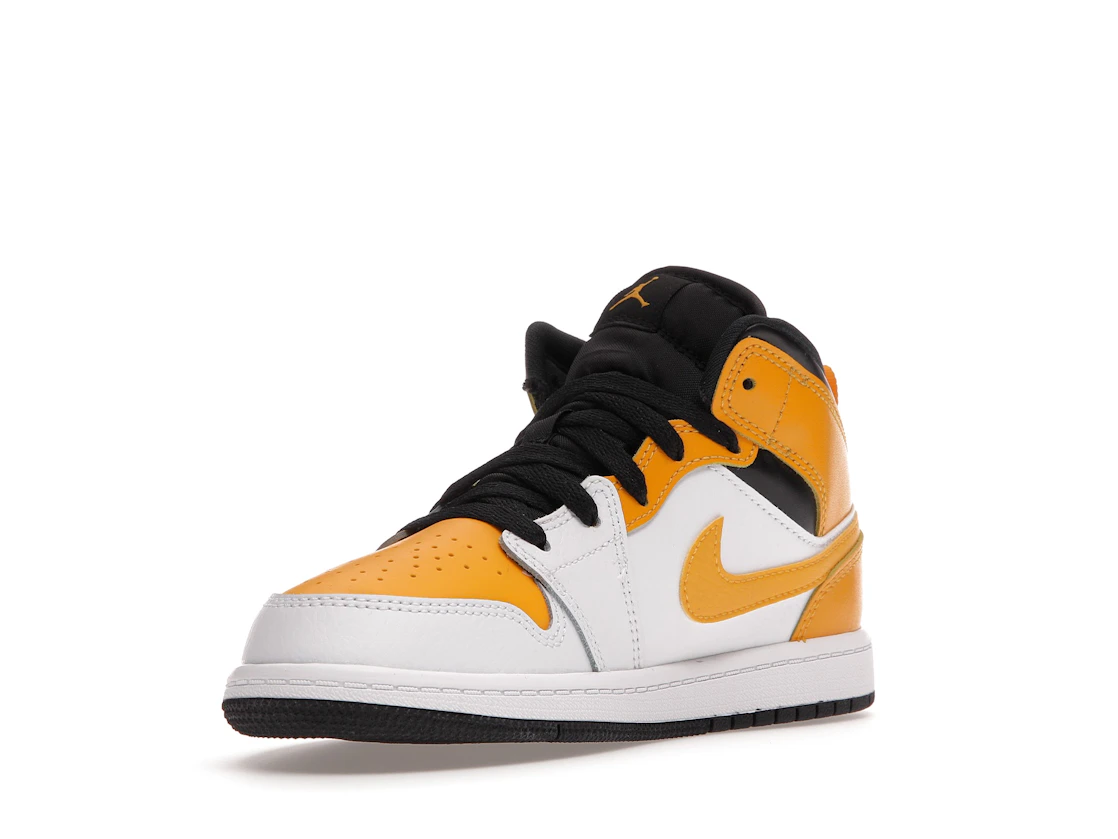 Vue 14 de Jordan 1 Mid University Gold (PS)