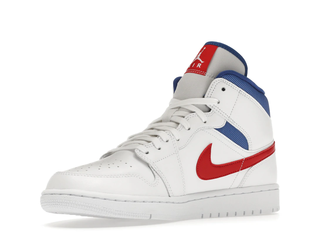 Vue 15 de Jordan 1 Mid White Red Royal 