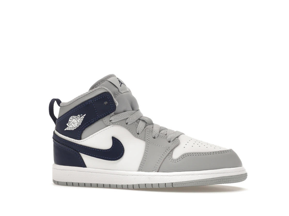 Vue 3 de Jordan 1 Mid Wolf Grey Midnight Navy (PS)