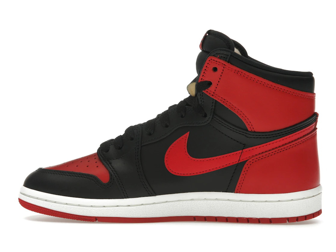 Vue 20 de Jordan 1 Retro High '85 OG Bred (2025)