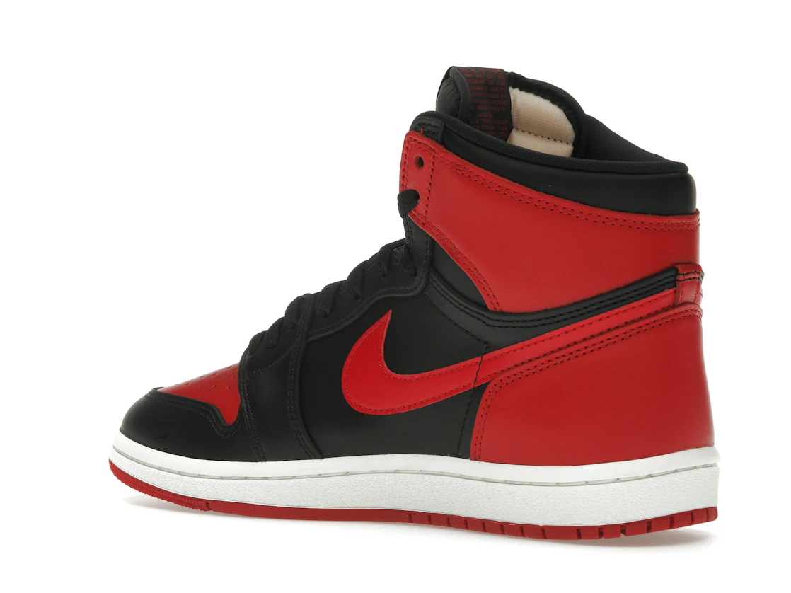 Vue 23 de Jordan 1 Retro High '85 OG Bred (2025)