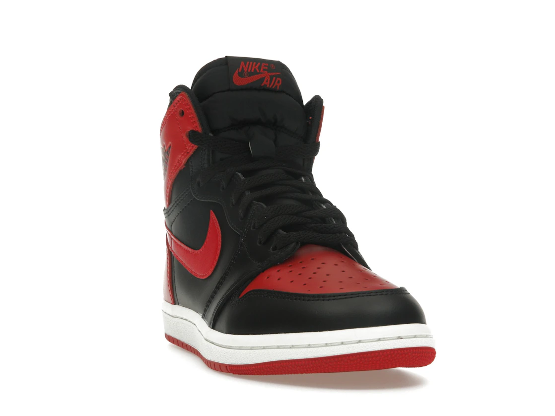 Vue 8 de Jordan 1 Retro High '85 OG Bred (2025)