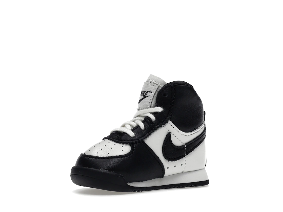 Vue 16 de Jordan 1 Retro High '85 Black White (2023) (TD)