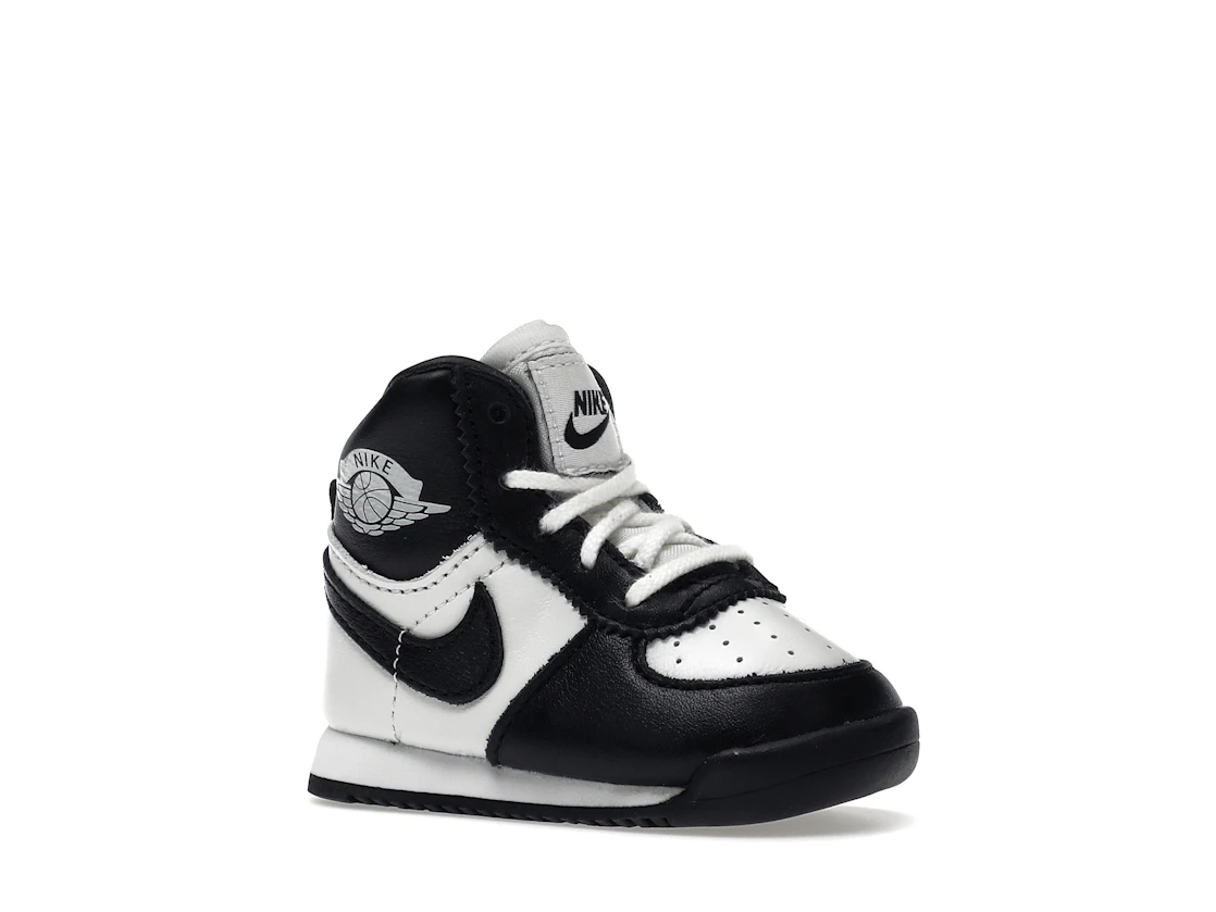 Vue 4 de Jordan 1 Retro High '85 Black White (2023) (TD)