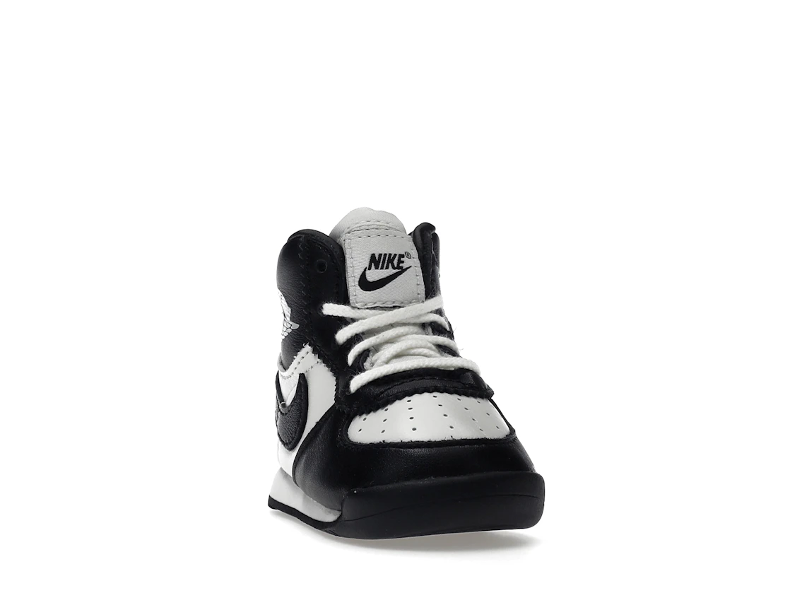 Vue 8 de Jordan 1 Retro High '85 Black White (2023) (TD)