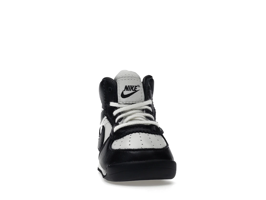 Vue 9 de Jordan 1 Retro High '85 Black White (2023) (TD)