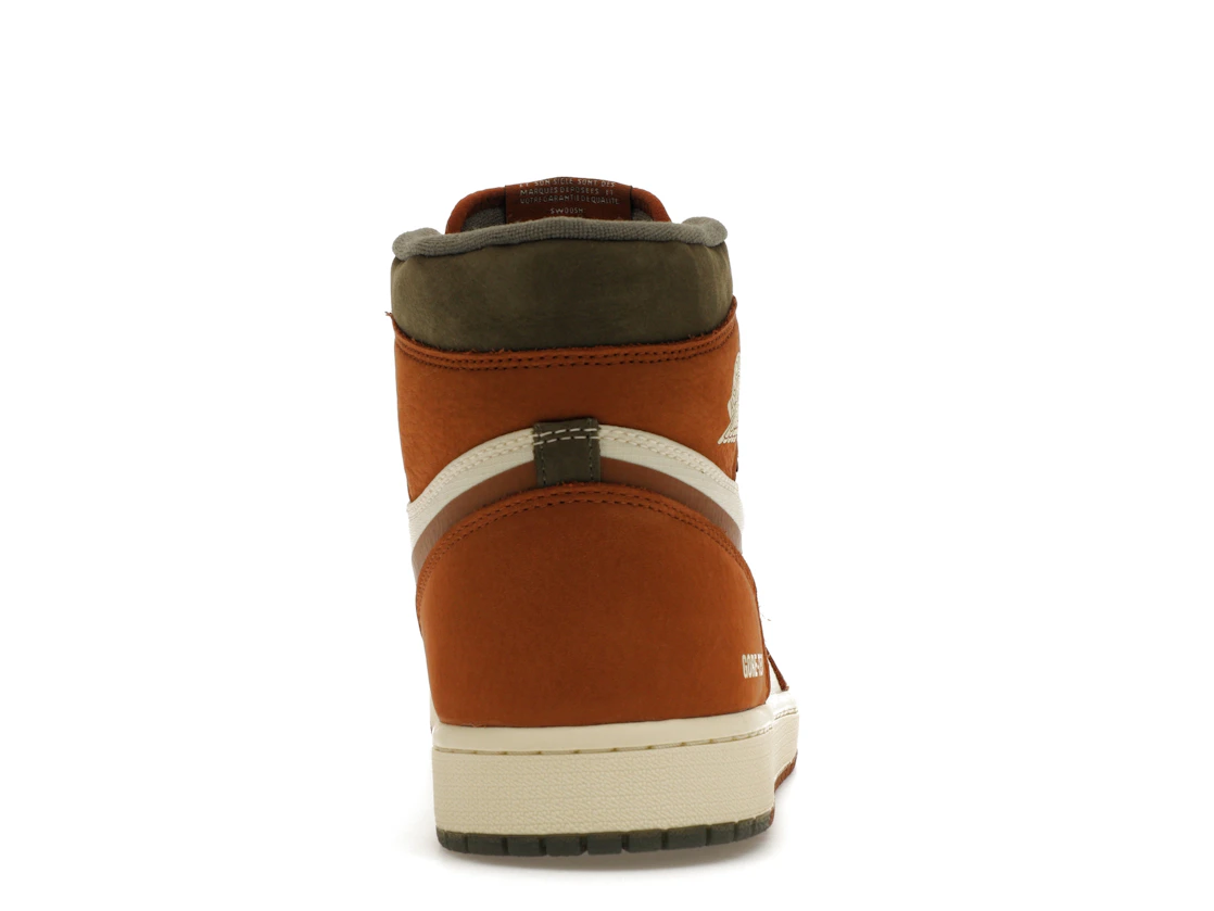 Vue 28 de Jordan 1 Retro High Element Gore-Tex Legend Coffee