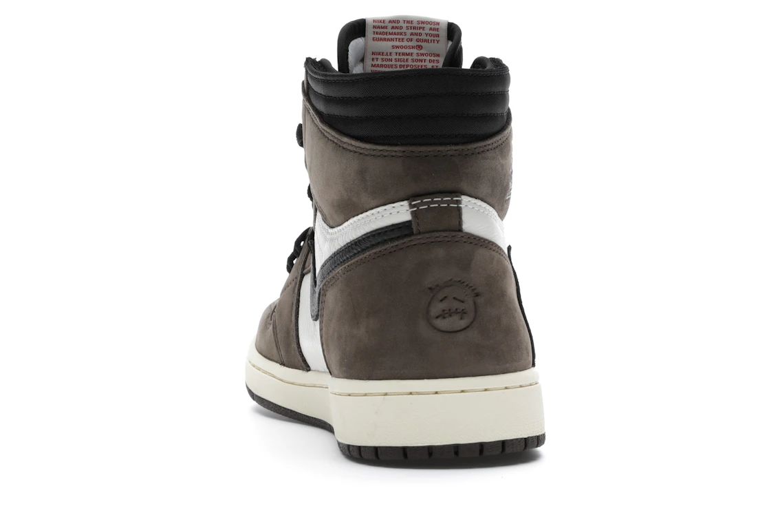 Vue 27 de Jordan 1 Retro High OG SP Travis Scott Mocha