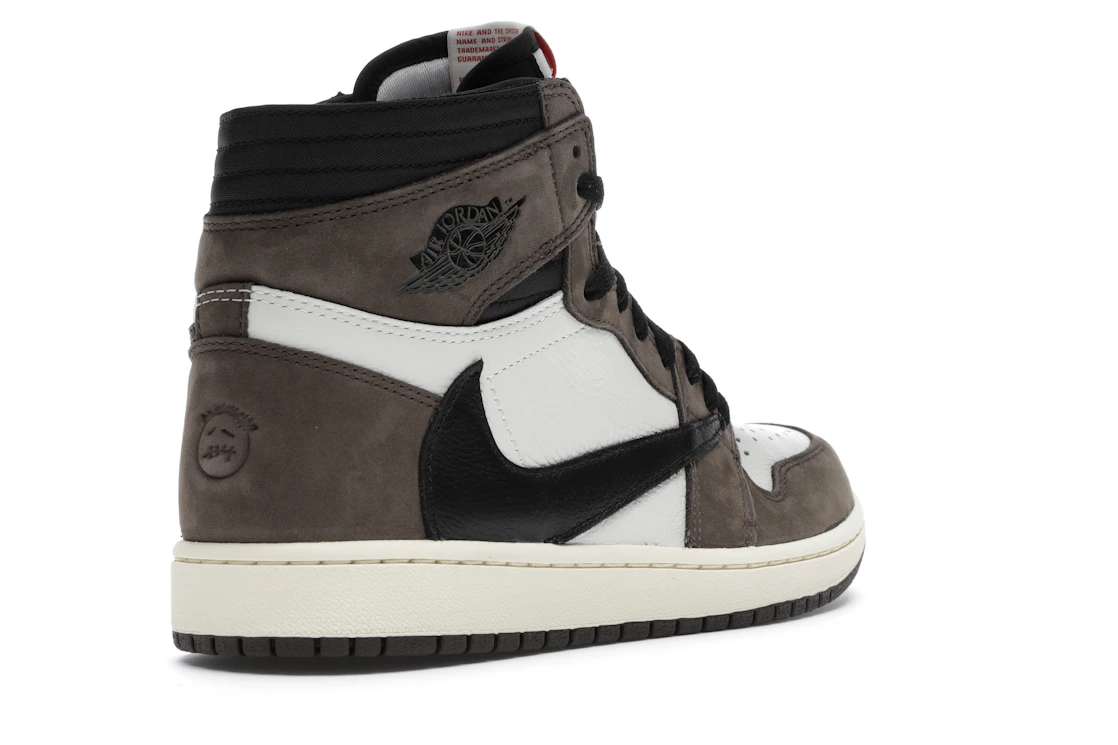 Vue 32 de Jordan 1 Retro High OG SP Travis Scott Mocha