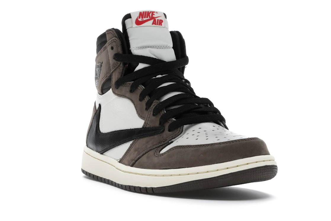 Vue 7 de Jordan 1 Retro High OG SP Travis Scott Mocha