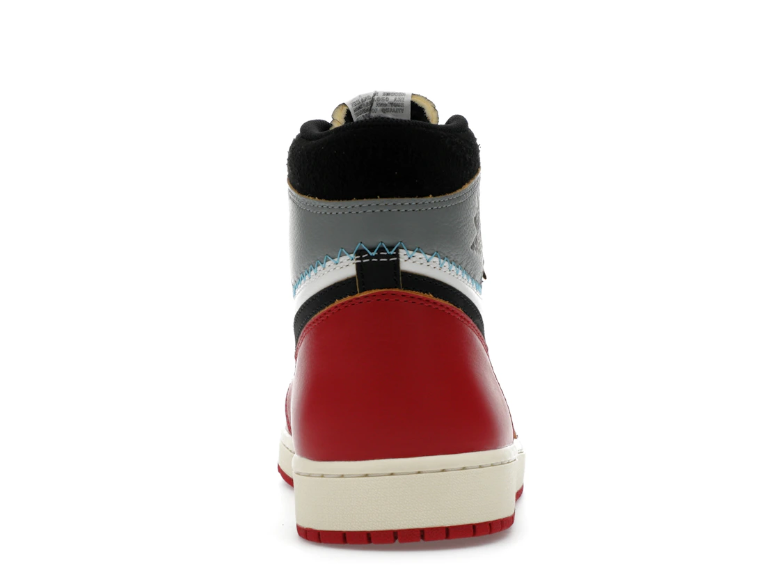 Vue 28 de Jordan 1 Retro High OG SP Union LA Chicago Shadow