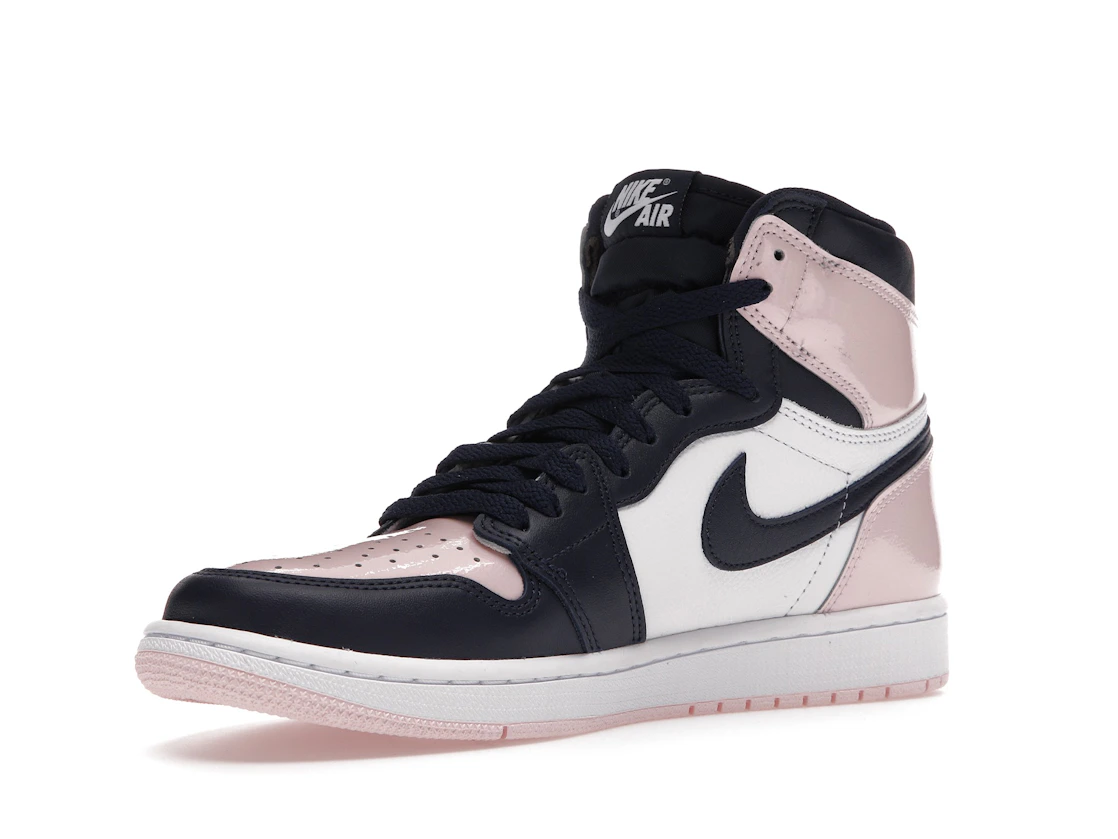 Vue 15 de Jordan 1 Retro High OG Atmosphere 