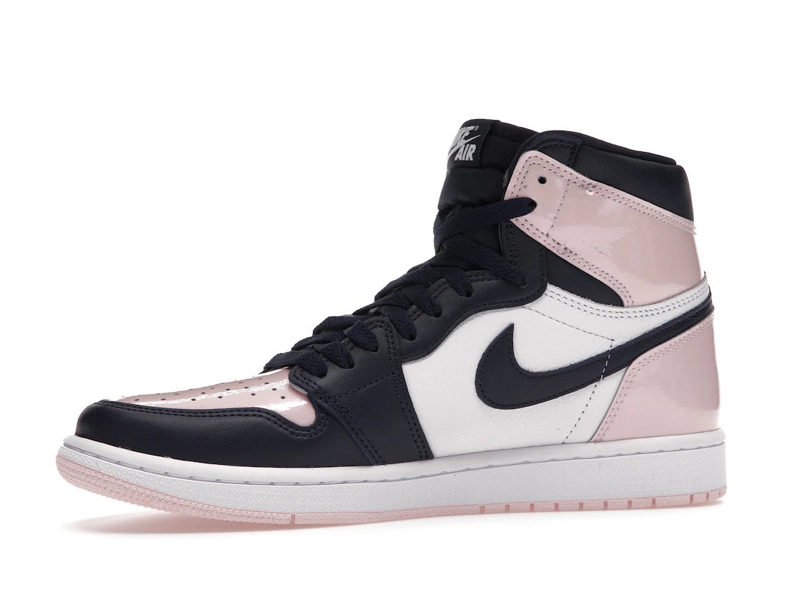 Vue 17 de Jordan 1 Retro High OG Atmosphere 