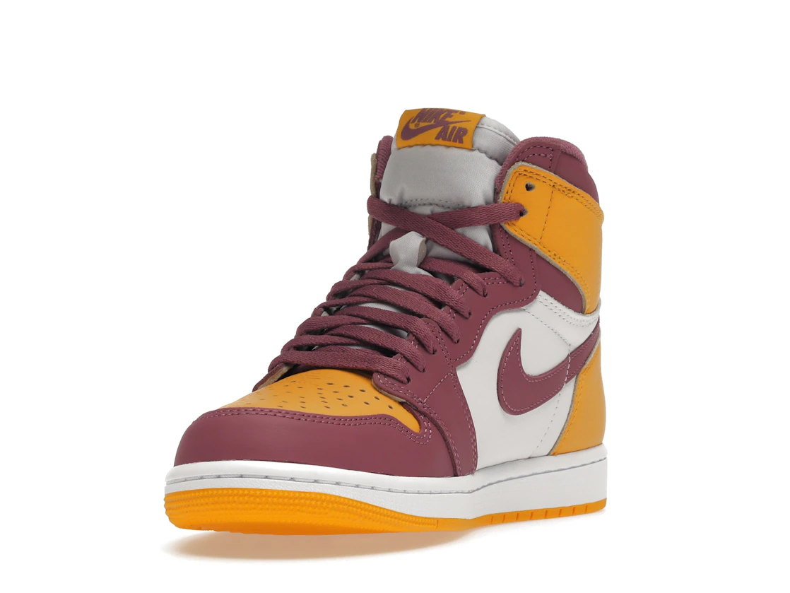 Vue 13 de Jordan 1 Retro High OG Brotherhood