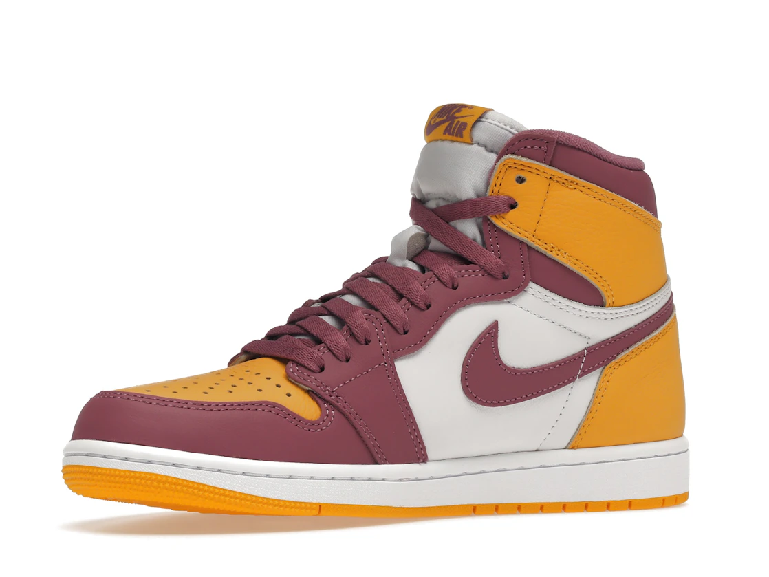 Vue 16 de Jordan 1 Retro High OG Brotherhood