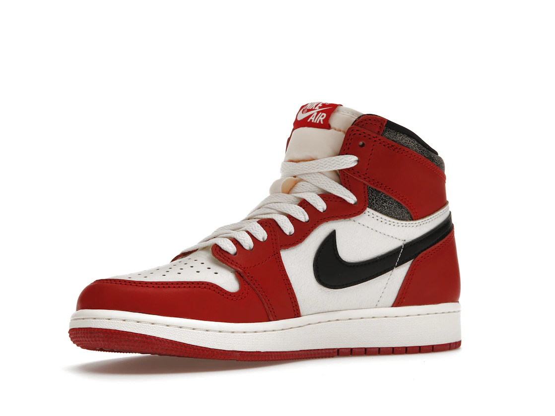 Vue 16 de Jordan 1 Retro High OG Chicago Lost and Found (GS)