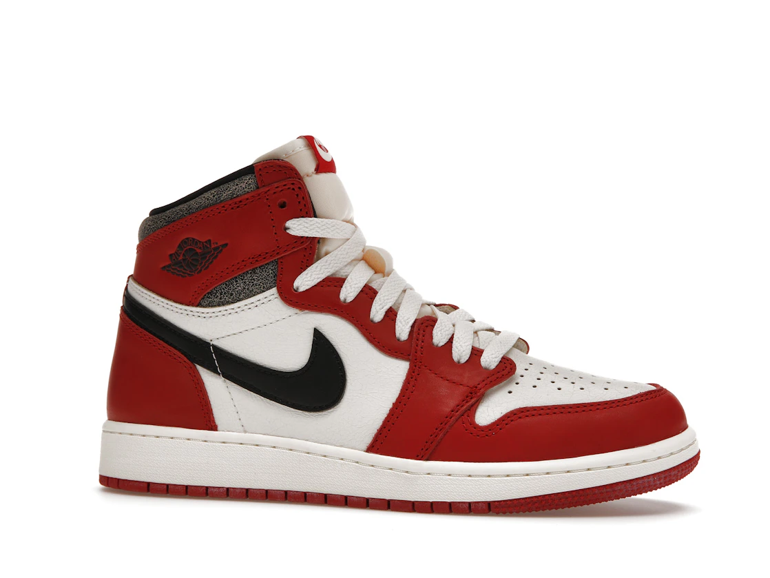 Vue 3 de Jordan 1 Retro High OG Chicago Lost and Found (GS)