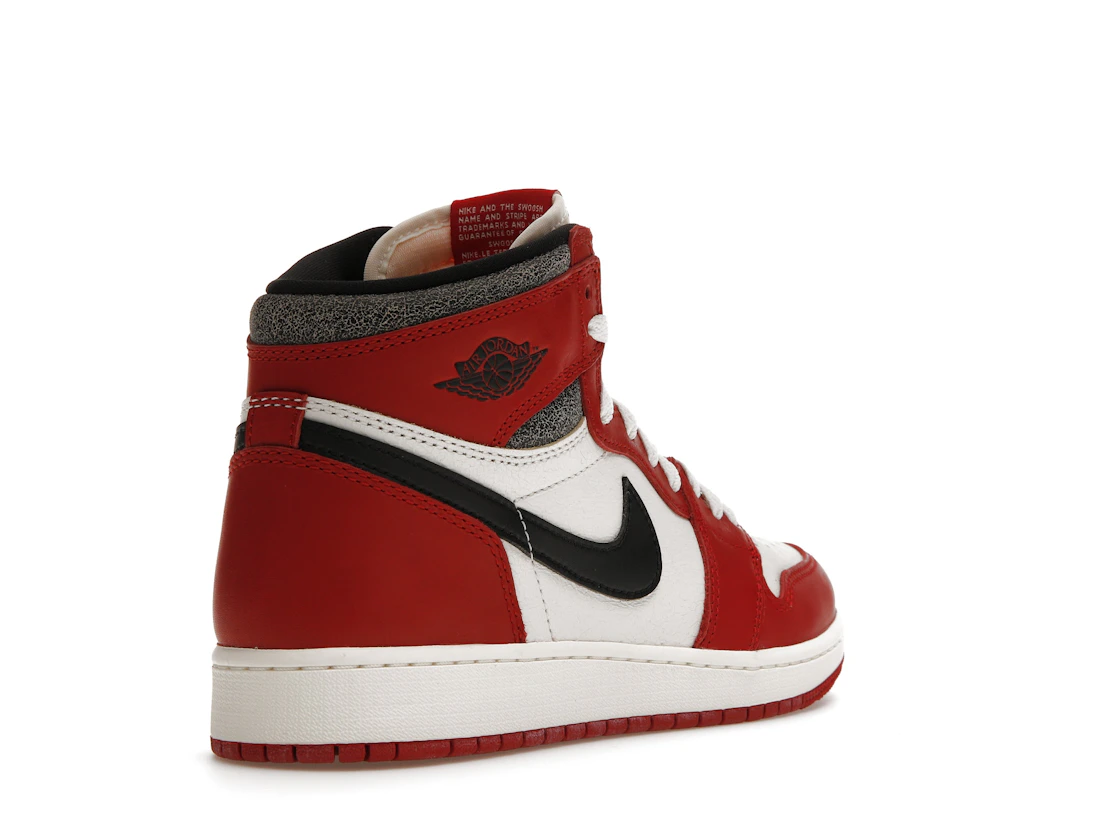 Vue 32 de Jordan 1 Retro High OG Chicago Lost and Found (GS)