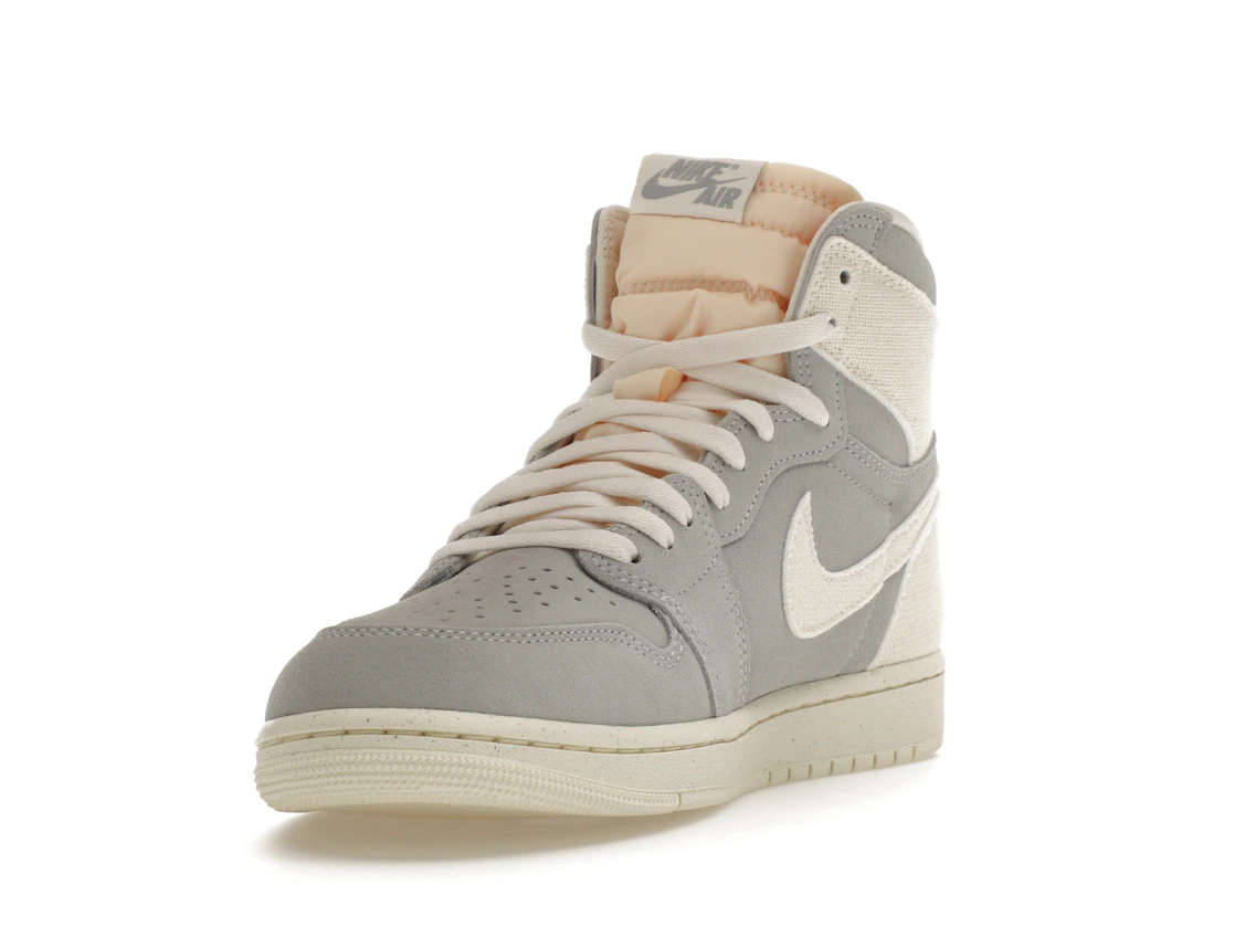 Vue 13 de Jordan 1 Retro High OG Craft Ivory