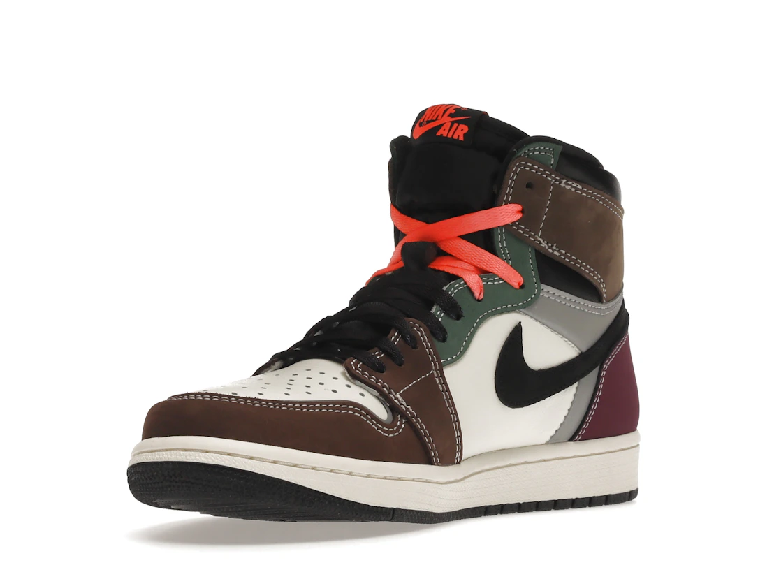 Vue 14 de Jordan 1 Retro High OG Hand Crafted