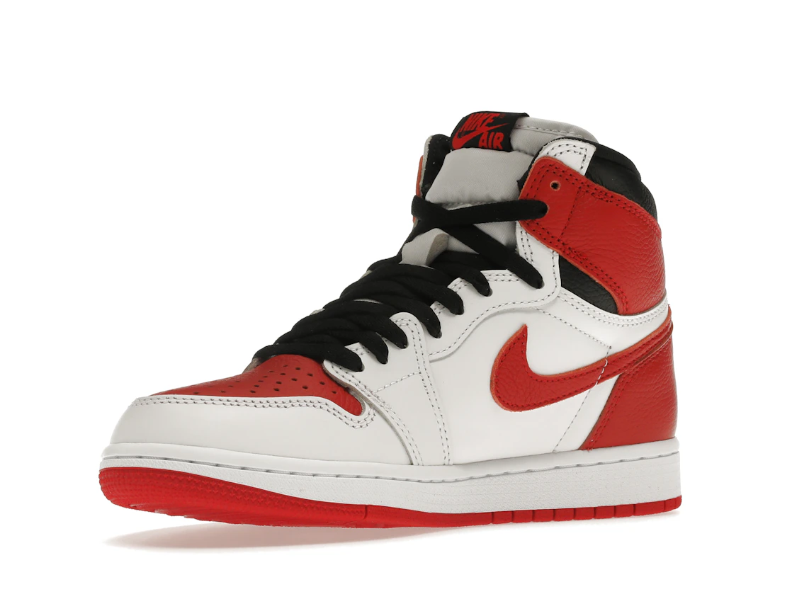 Vue 15 de Jordan 1 Retro High OG Heritage