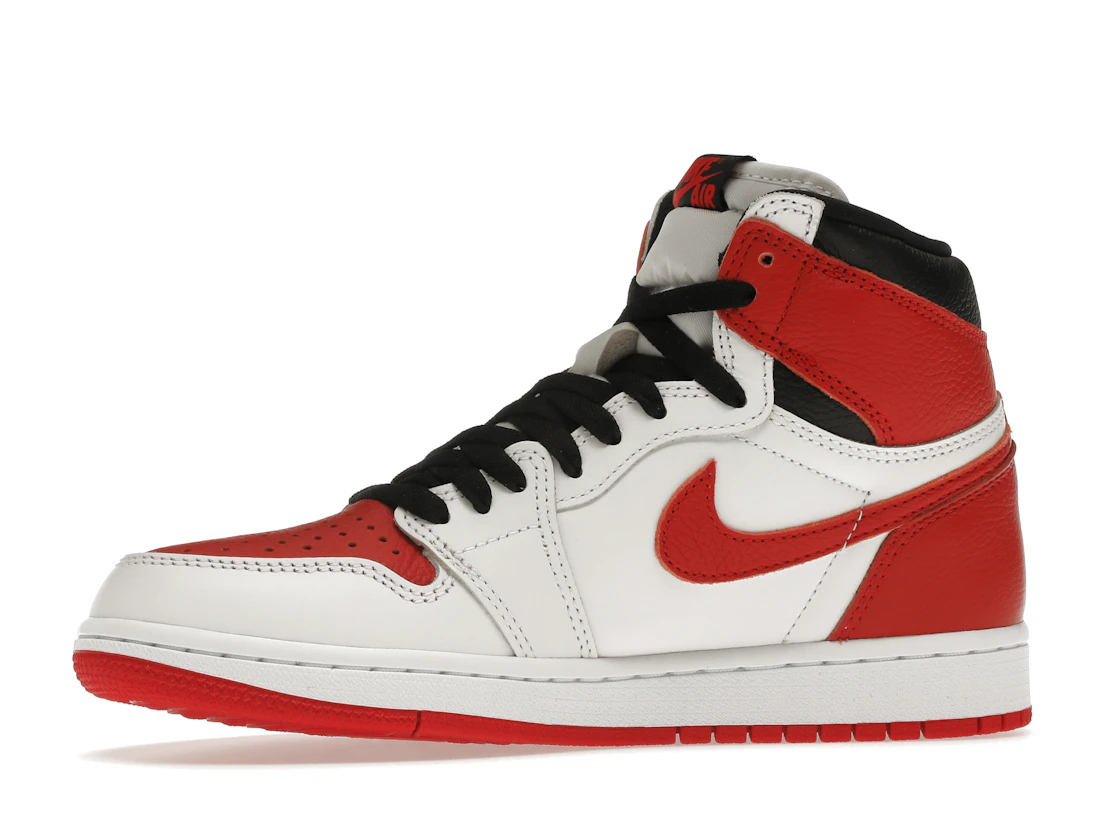 Vue 17 de Jordan 1 Retro High OG Heritage