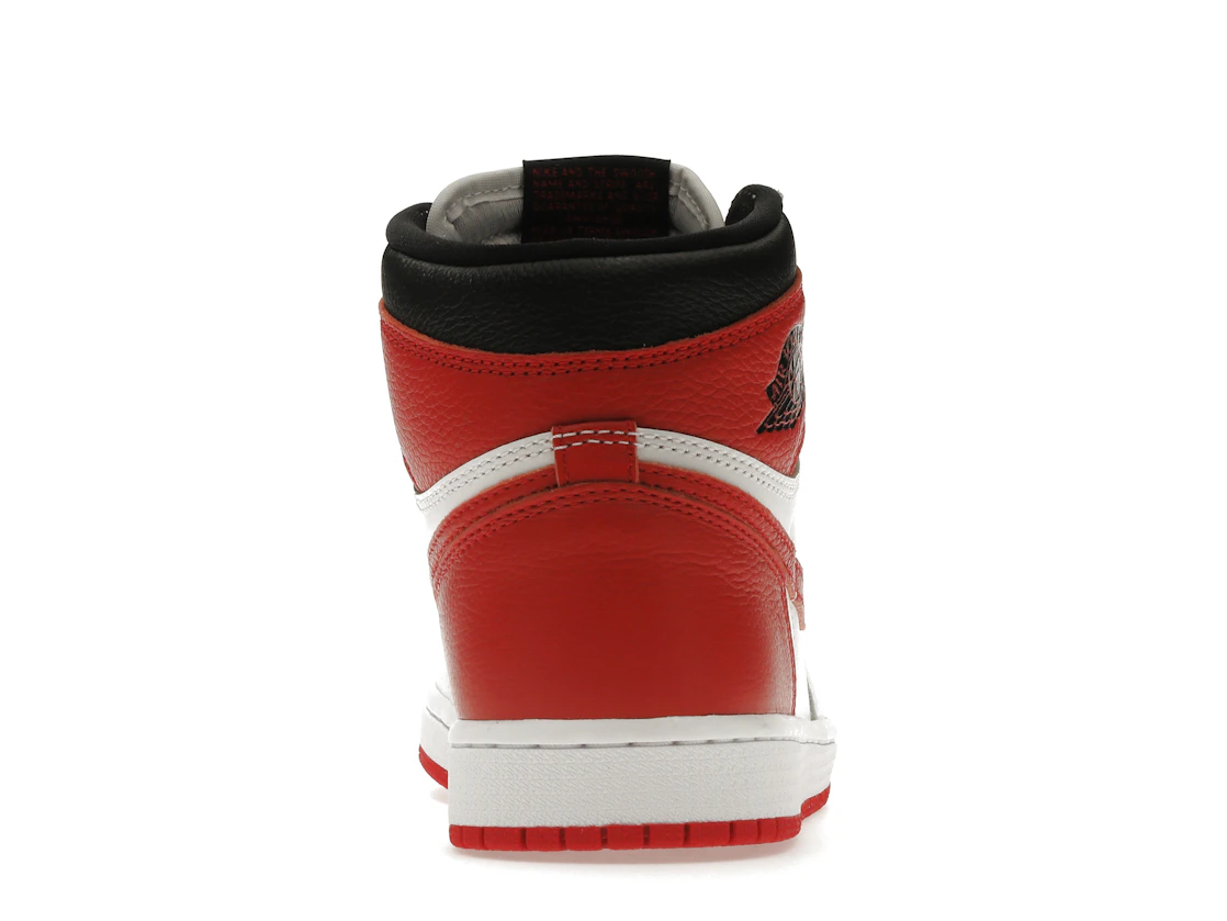 Vue 28 de Jordan 1 Retro High OG Heritage