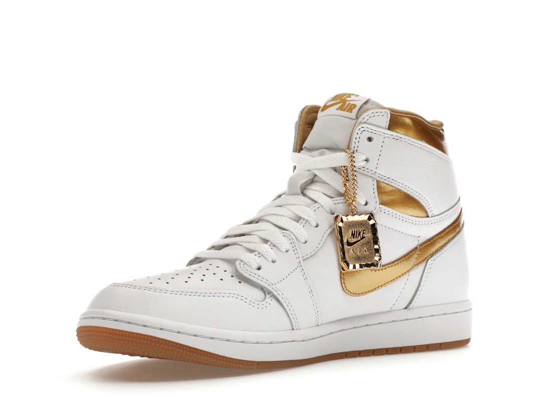 Vue 15 de Jordan 1 Retro High OG Metallic Gold 