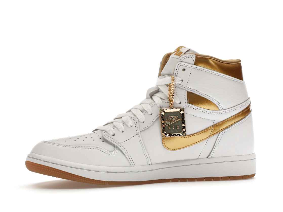 Vue 17 de Jordan 1 Retro High OG Metallic Gold 