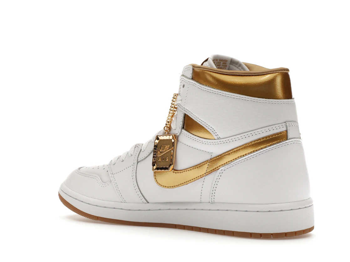 Vue 23 de Jordan 1 Retro High OG Metallic Gold 