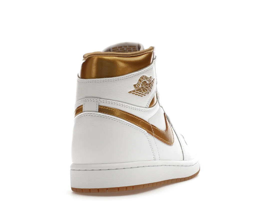 Vue 30 de Jordan 1 Retro High OG Metallic Gold 