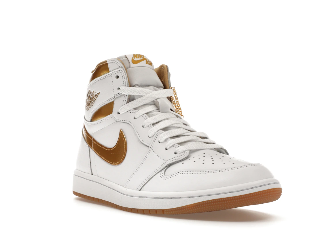 Vue 6 de Jordan 1 Retro High OG Metallic Gold 