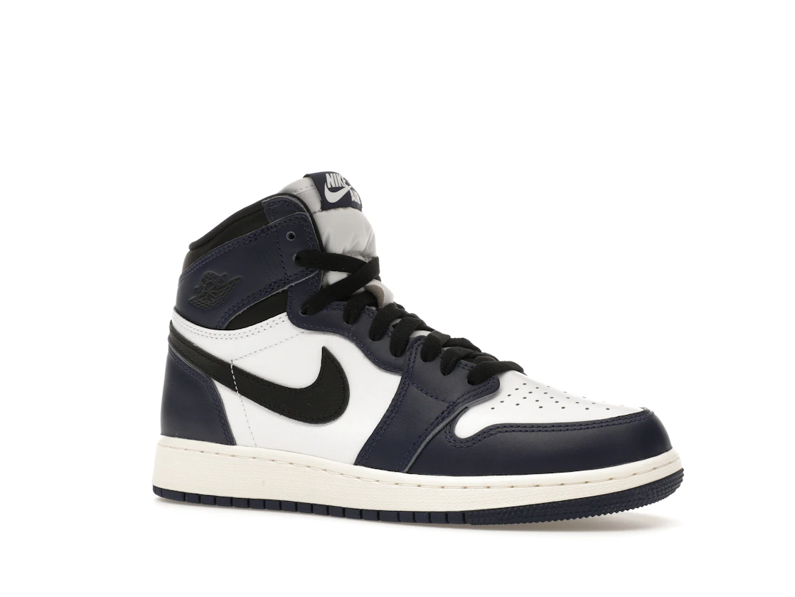 Vue 4 de Jordan 1 Retro High OG Midnight Navy (GS)